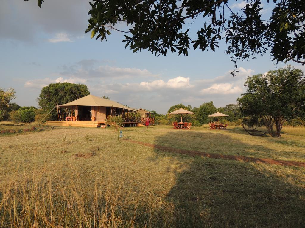 Отель Loyk Mara Luxury Camp Масаи-Мара Экстерьер фото