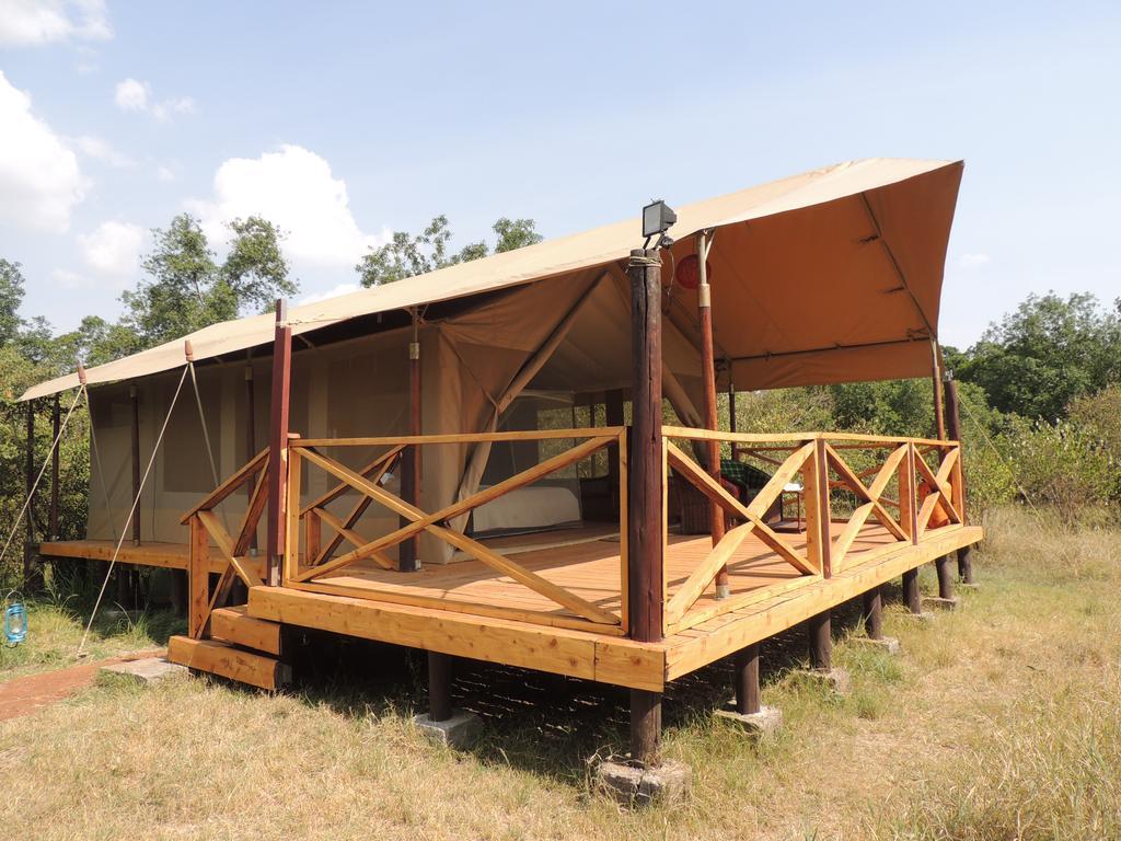 Отель Loyk Mara Luxury Camp Масаи-Мара Экстерьер фото